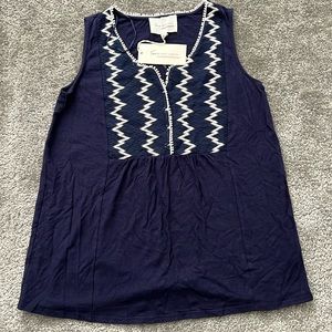 Two Vince Camuto Sleeve Top